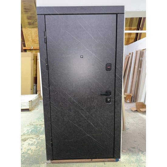 Metāla ārdurvis dzīvokļiem Modern black