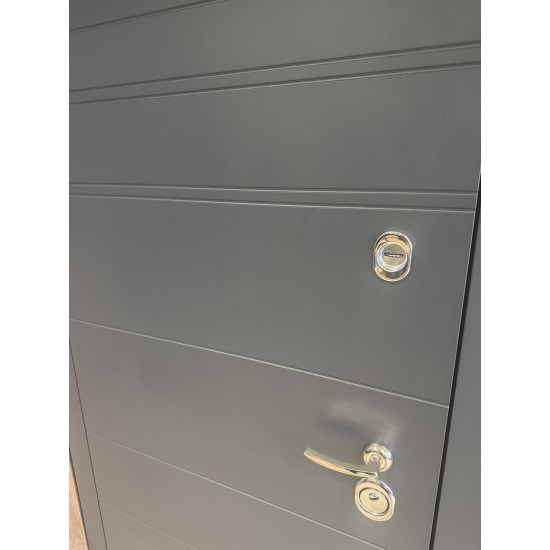 Metāla ārdurvis dzīvokļiem Supremme GORS Metāla ārdurvis dzīvokļiem Supremme GORS