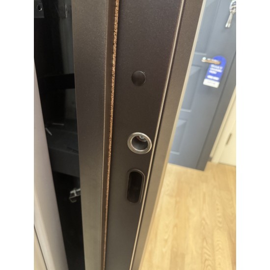 Metāla ārdurvis privātmājām Supremme Delta Brūns