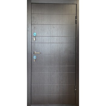 Metāla ārdurvis dzīvokļiem Interio plus Metāla ārdurvis dzīvokļiem Interio plus