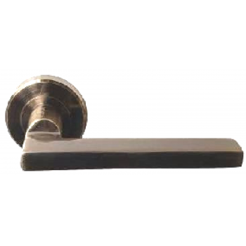 Дверные ручки 0450 BRONZE