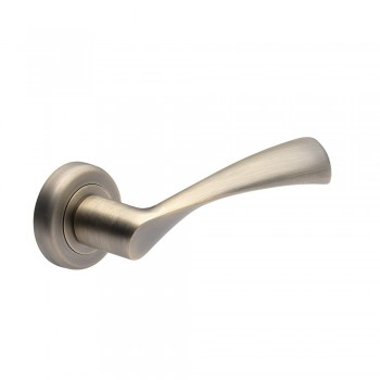 Дверные ручки HOME4US GAUJA A1205  , сканд. станд.